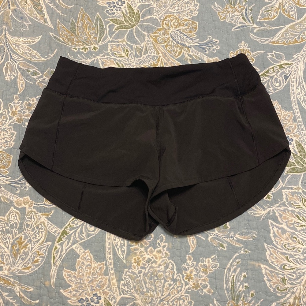 Lululemon Black Speed Up Shorts, 2.5 inseam, Size 2, Low-Rise,